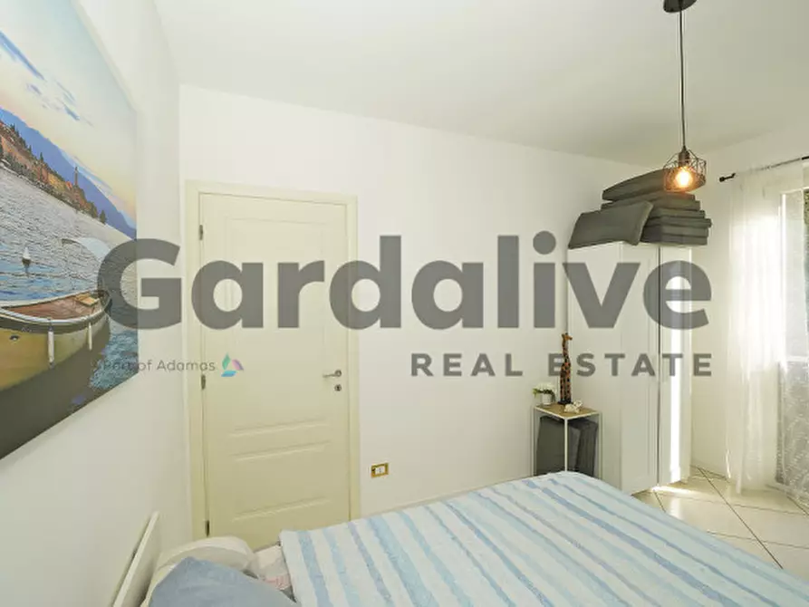 Immagine 22 di Appartamento in vendita  in Via Rovaroli di Sotto a Manerba Del Garda