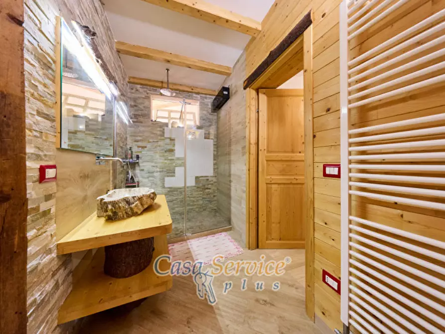 Immagine 30 di Attico in vendita  in Via Vespucci a Galatone