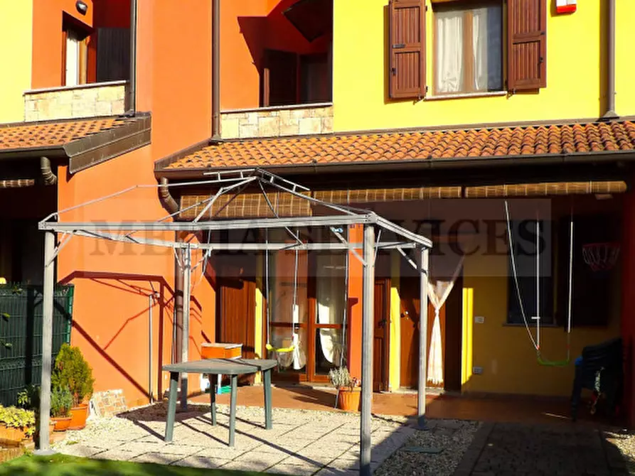 Immagine 3 di Villetta a schiera in vendita  in via Ticino n° 21 a Garlasco