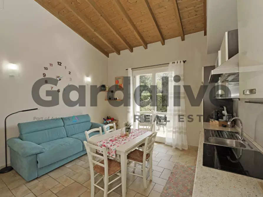 Immagine 1 di Appartamento in vendita  in VIA DEI COLLI a Manerba Del Garda