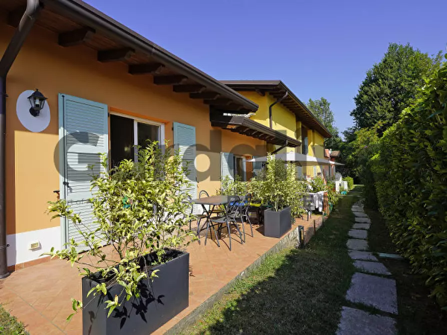 Immagine 12 di Appartamento in vendita  in VIA DEI COLLI a Manerba Del Garda