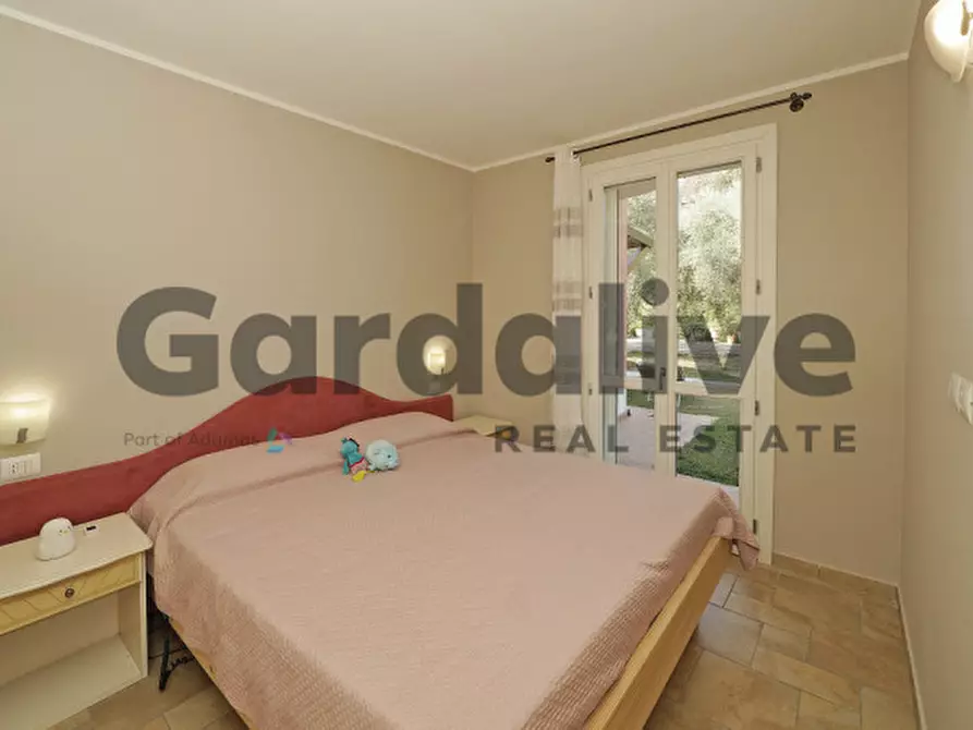Immagine 13 di Appartamento in vendita  in VIA DEI COLLI a Manerba Del Garda