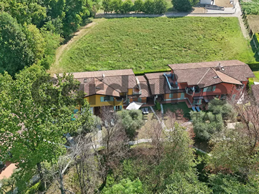 Immagine 29 di Appartamento in vendita  in VIA DEI COLLI a Manerba Del Garda