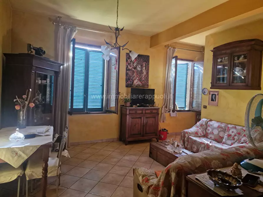 Immagine 4 di Appartamento in vendita  a Torrita Di Siena