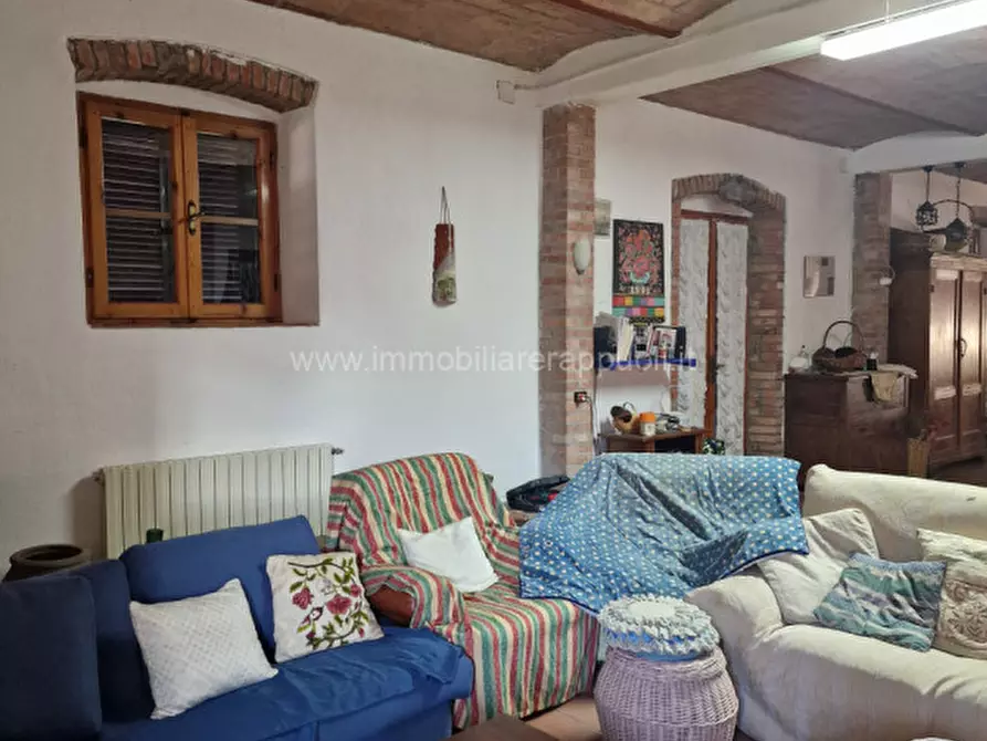 Immagine 35 di Rustico / casale in affitto  a Rapolano Terme