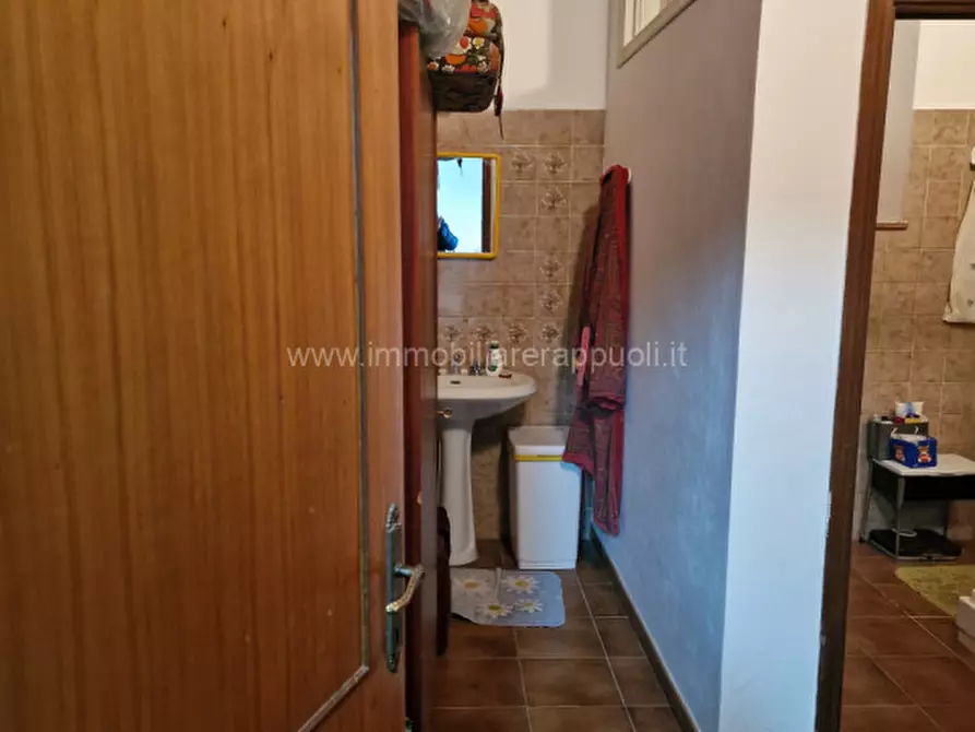 Immagine 36 di Rustico / casale in affitto  a Rapolano Terme