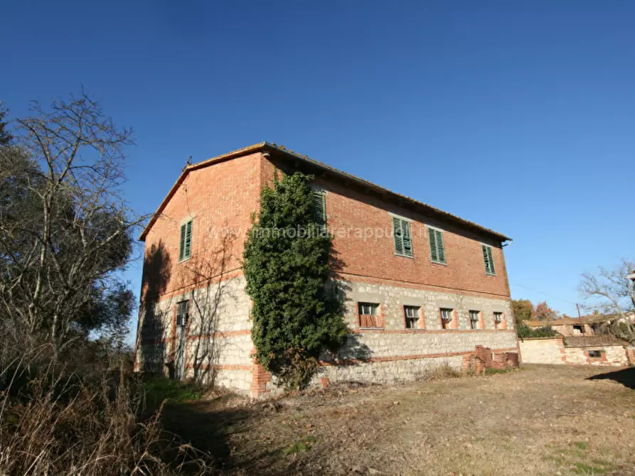 Immagine 8 di Rustico / casale in vendita  a Asciano