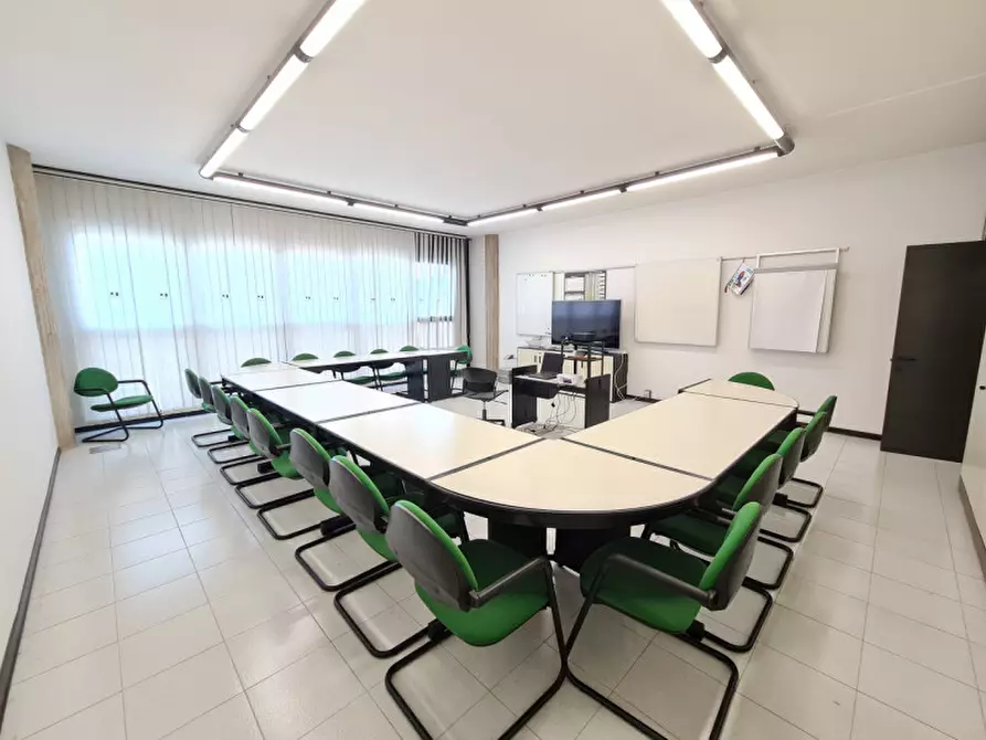Immagine 4 di Ufficio in vendita  in via Savelli a Padova