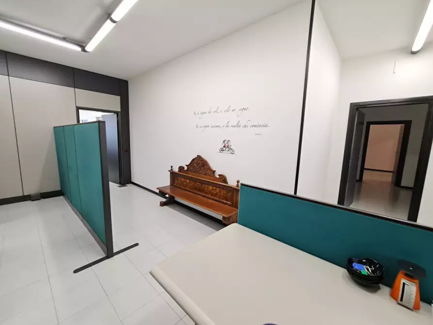 Immagine 8 di Ufficio in vendita  in via Savelli a Padova