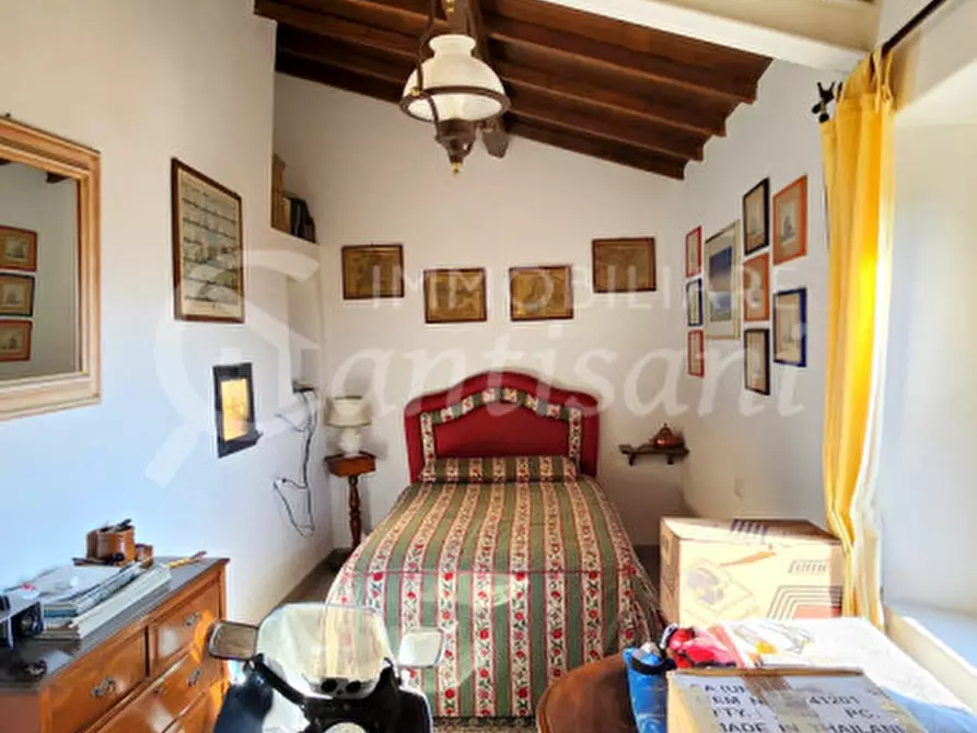 Immagine 21 di Appartamento in vendita  in via di capornia a Firenze