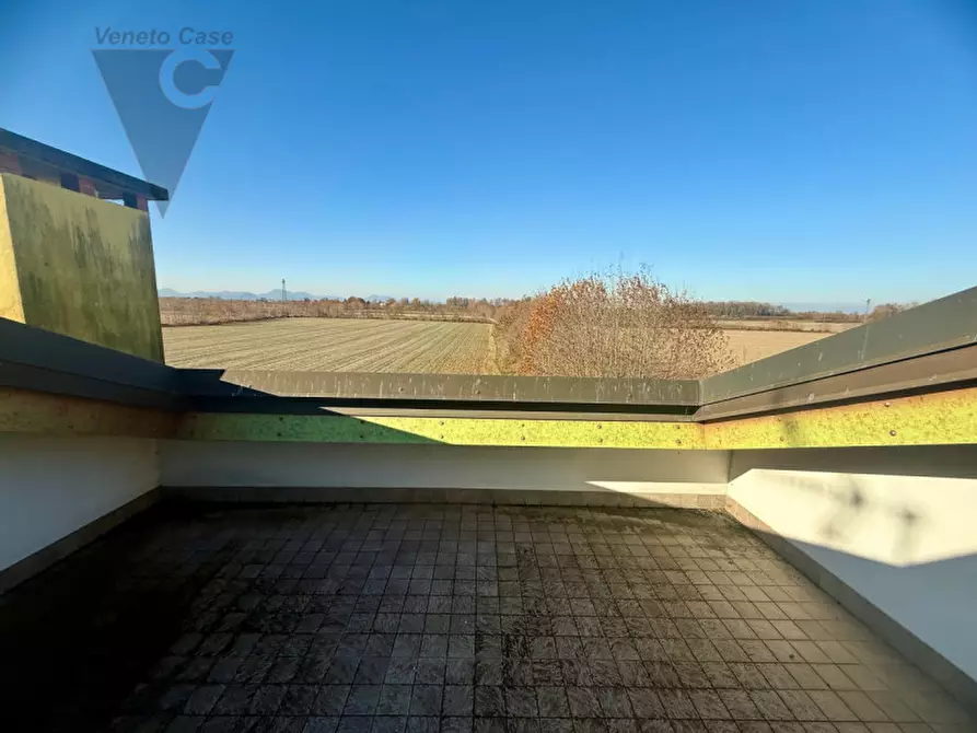 Immagine 2 di Villetta a schiera in vendita  a Legnaro