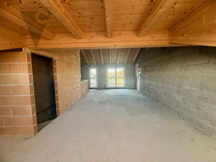 Immagine 8 di Villetta a schiera in vendita  a Legnaro