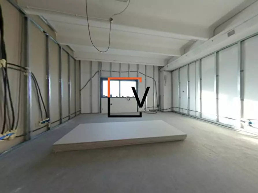 Immagine 2 di Ufficio in affitto  in via Mattei a Zero Branco