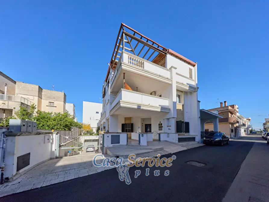 Immagine 2 di Appartamento in vendita  in Via Vespucci a Galatone