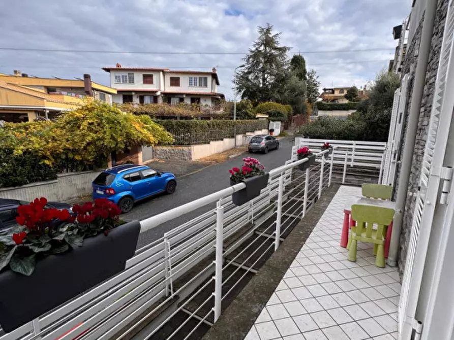 Immagine 22 di Appartamento in vendita  in Via Borea a Guidonia Montecelio