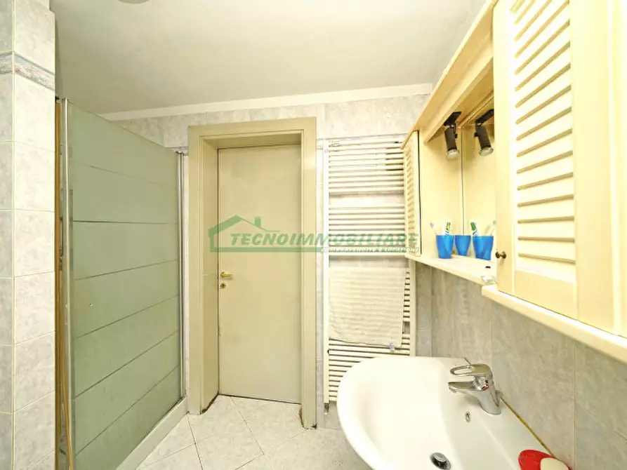 Immagine 20 di Villa in vendita  a Prevalle