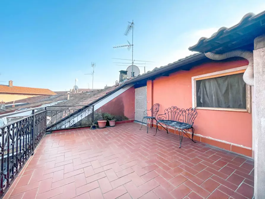 Immagine 2 di Appartamento in vendita  in piazza manzetti 23 a Invorio