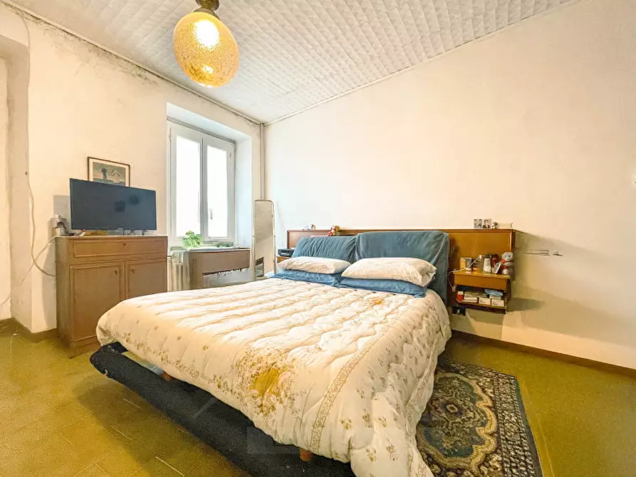 Immagine 10 di Appartamento in vendita  in piazza manzetti 23 a Invorio