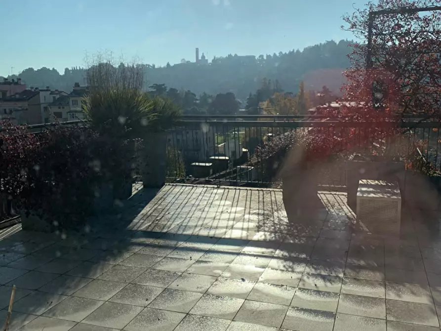 Immagine 2 di Attico in vendita  a Vicenza