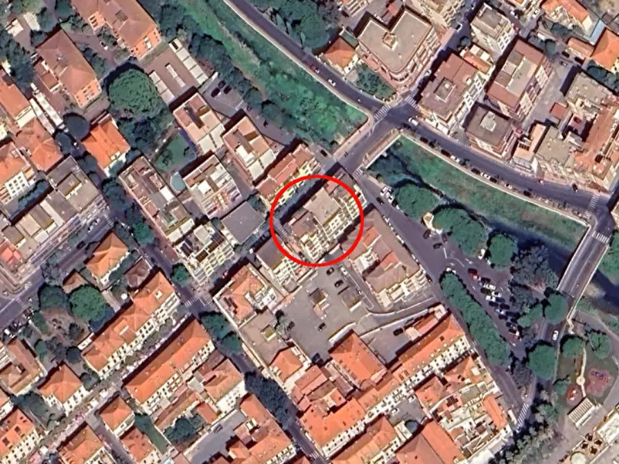 Immagine 18 di Negozio in vendita  in Corso Roma est, N. 7 a Diano Marina