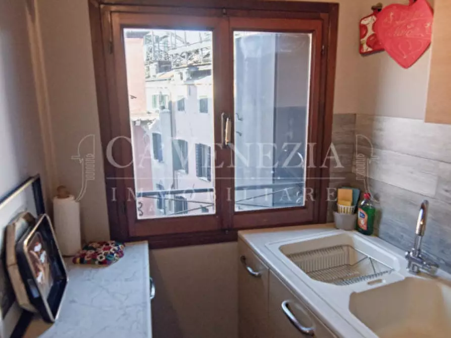 Immagine 18 di Appartamento in vendita  a Venezia