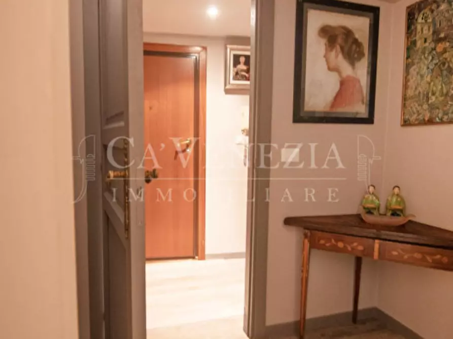Immagine 20 di Appartamento in vendita  a Venezia