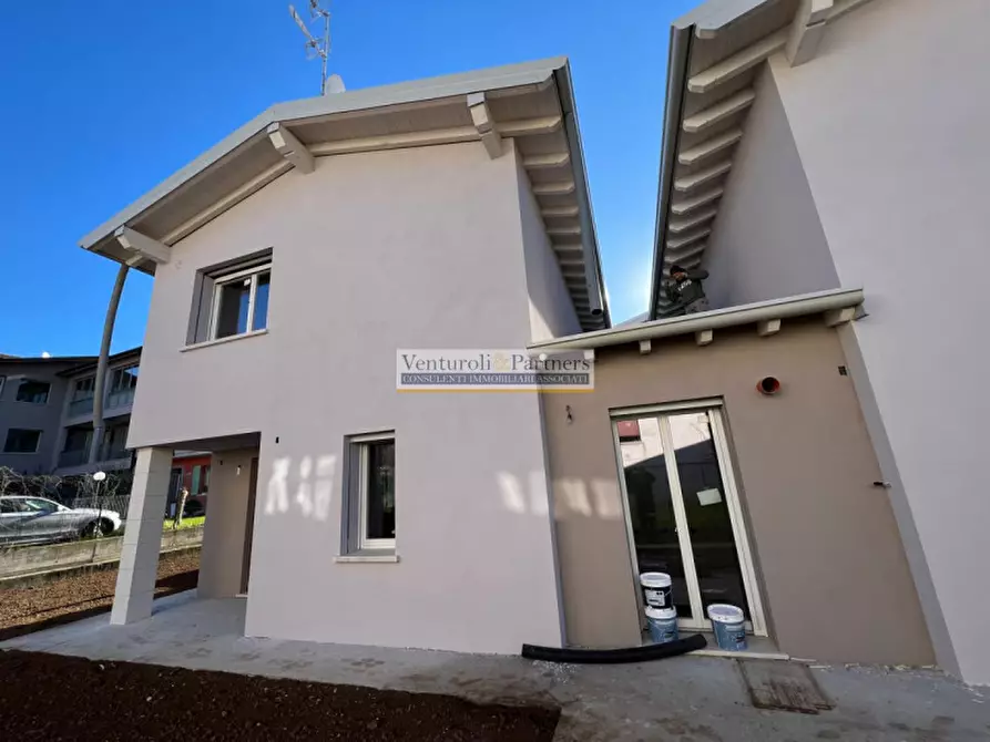 Immagine 15 di Villa in vendita  in Via San Polo a Brescia