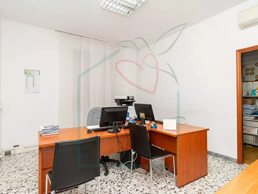 Immagine 11 di Appartamento in vendita  in Via Fratta , 5 a Sarzana