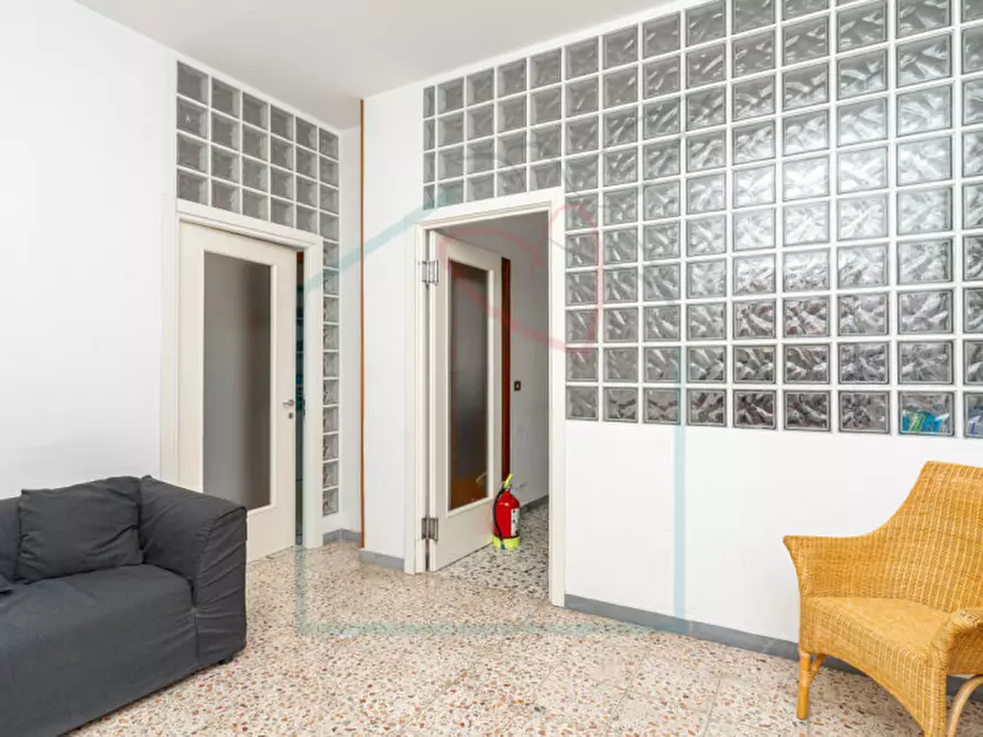 Immagine 14 di Appartamento in vendita  in Via Fratta , 5 a Sarzana