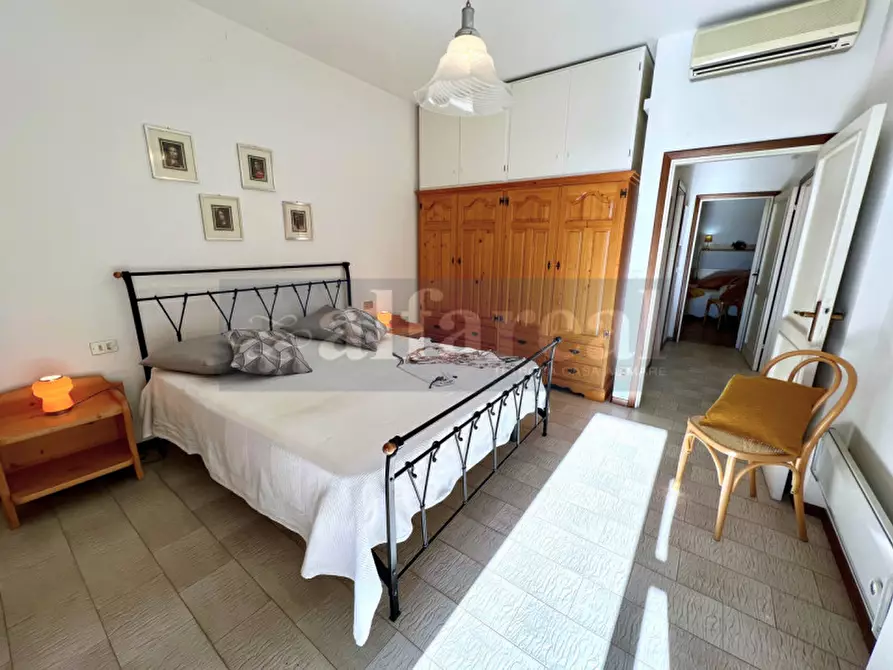 Immagine 15 di Casa quadrifamiliare in vendita  a Castiglione Della Pescaia