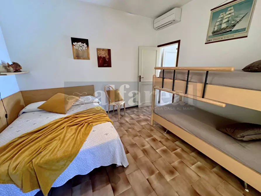 Immagine 24 di Casa quadrifamiliare in vendita  a Castiglione Della Pescaia