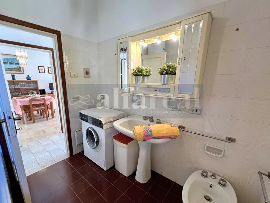 Immagine 30 di Casa quadrifamiliare in vendita  a Castiglione Della Pescaia