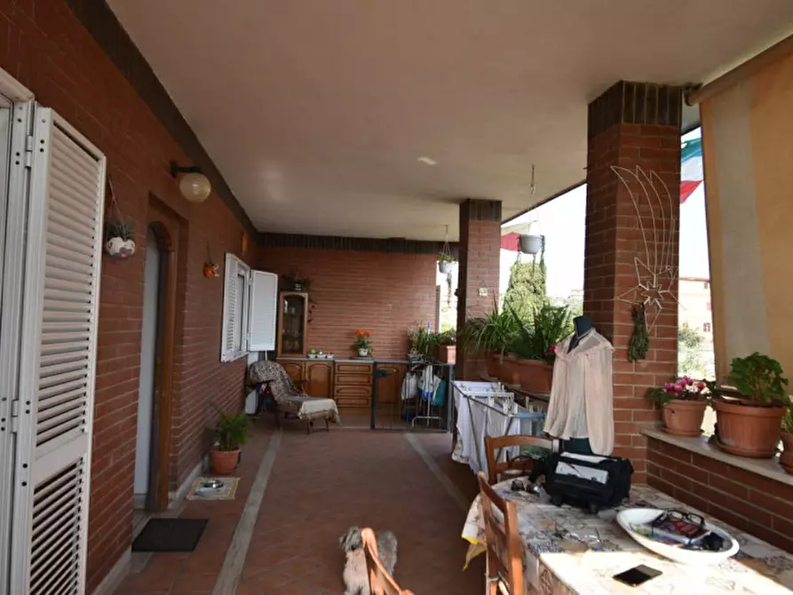 Immagine 5 di Casa quadrifamiliare in vendita  in Via delle Moratelle a Roma