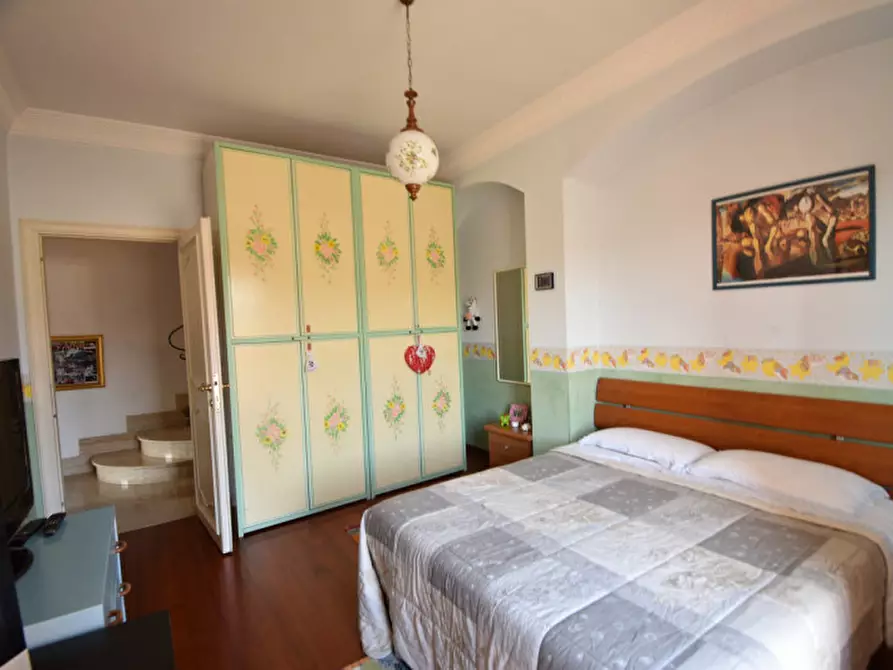 Immagine 37 di Casa quadrifamiliare in vendita  in Via delle Moratelle a Roma