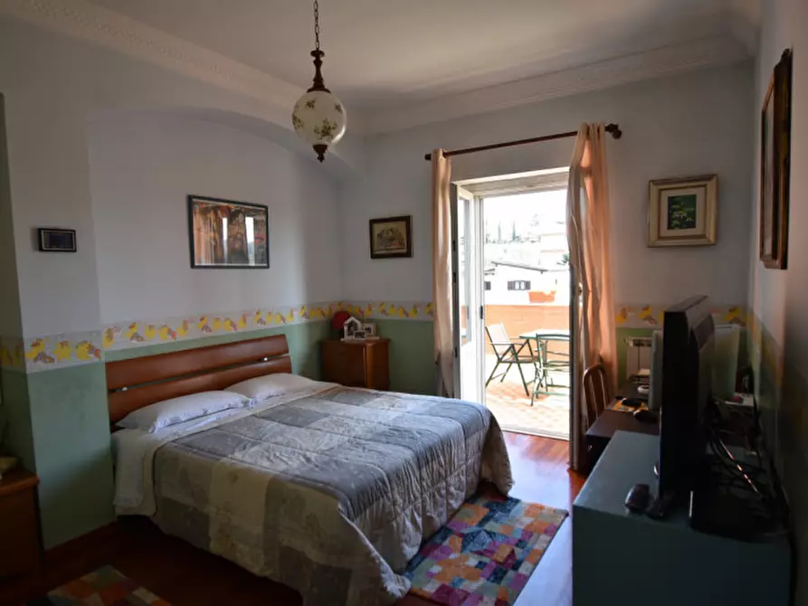 Immagine 38 di Casa quadrifamiliare in vendita  in Via delle Moratelle a Roma