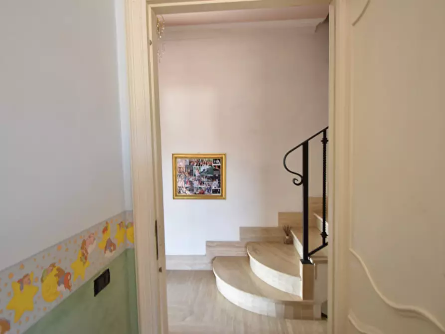 Immagine 39 di Casa quadrifamiliare in vendita  in Via delle Moratelle a Roma