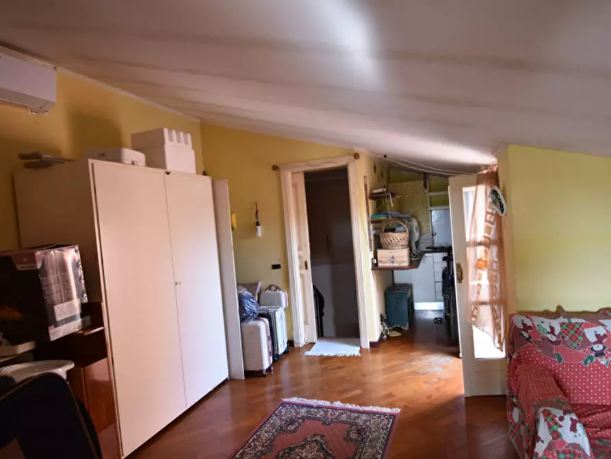 Immagine 53 di Casa quadrifamiliare in vendita  in Via delle Moratelle a Roma