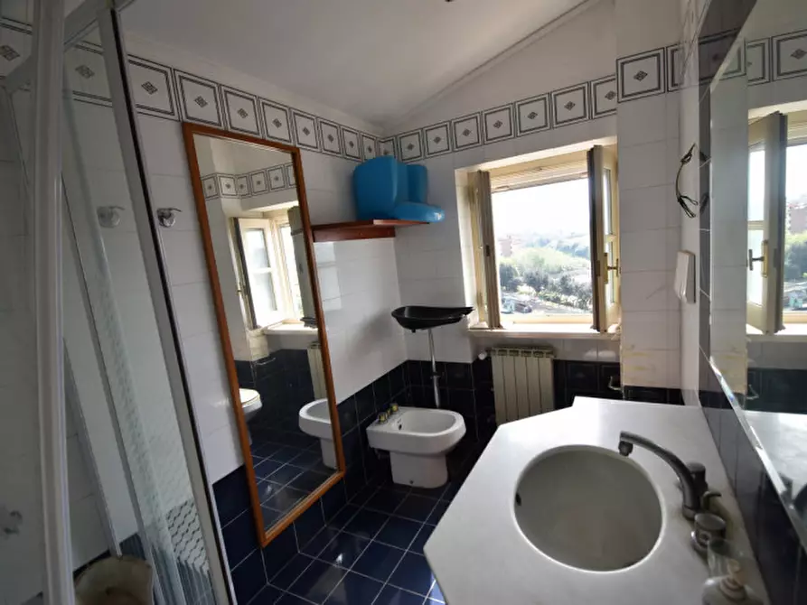 Immagine 61 di Casa quadrifamiliare in vendita  in Via delle Moratelle a Roma