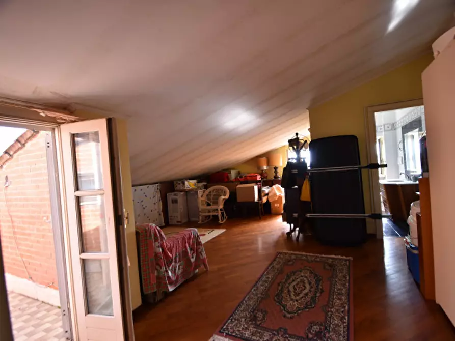 Immagine 63 di Casa quadrifamiliare in vendita  in Via delle Moratelle a Roma