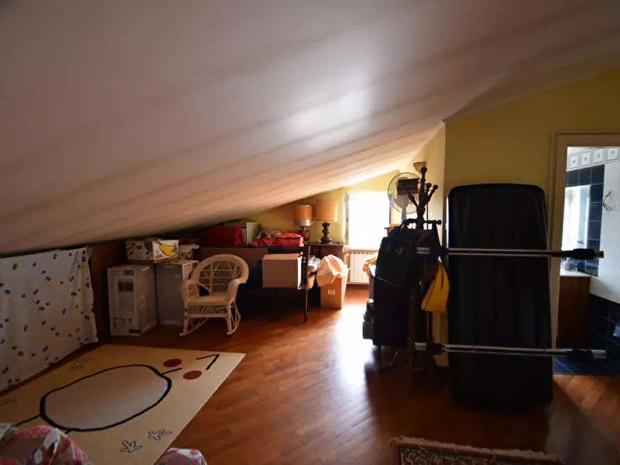 Immagine 65 di Casa quadrifamiliare in vendita  in Via delle Moratelle a Roma