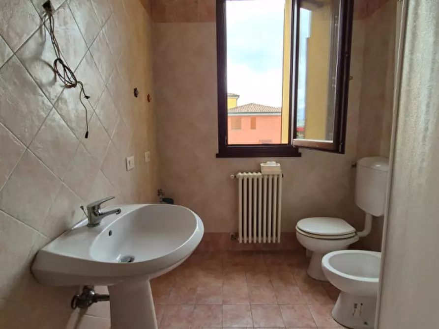 Immagine 13 di Appartamento in vendita  in VIA GENOVA 26 a San Felice Sul Panaro