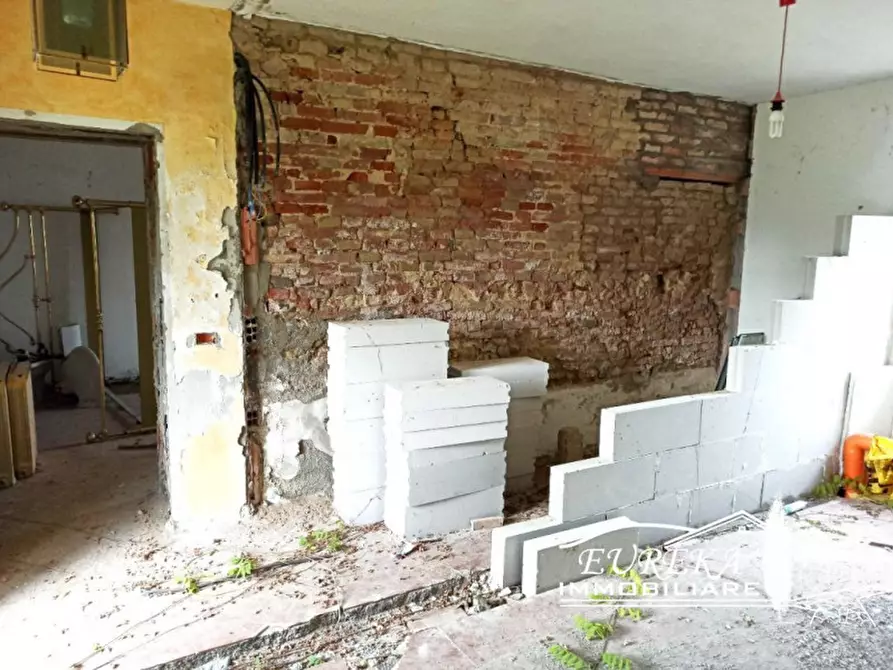 Immagine 7 di Rustico / casale in vendita  a Castiglione Del Lago