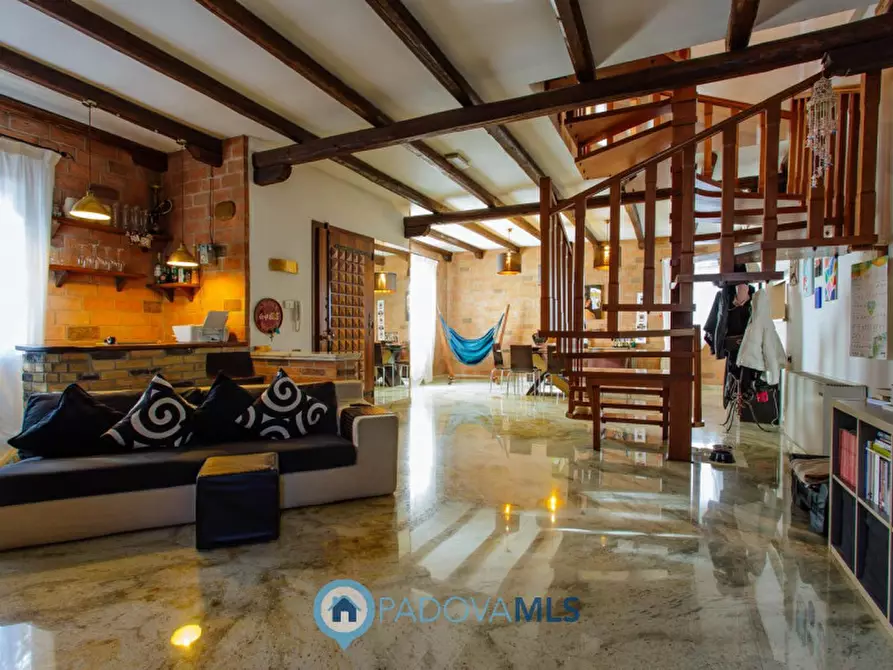 Immagine 52 di Casa indipendente in vendita  in Via Broglio a Solesino