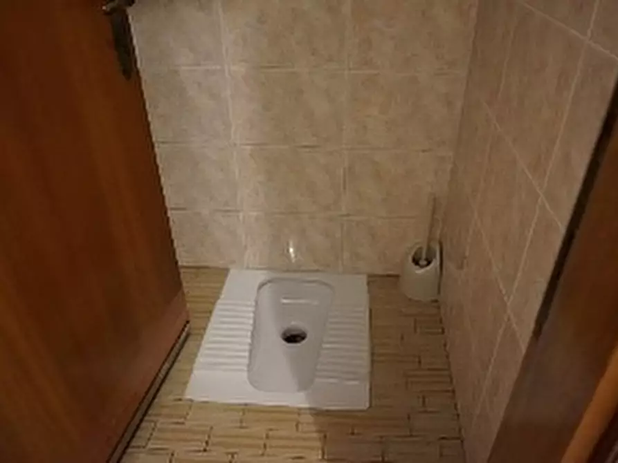 Immagine 21 di Negozio in vendita  in VIA GISBENTI 10 a Valli Del Pasubio