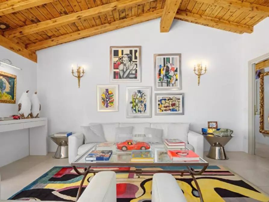 Immagine 20 di Villa in vendita  in via cugnana a Olbia