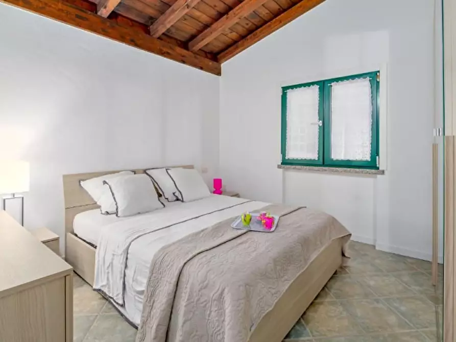 Immagine 34 di Villa in vendita  in via cugnana a Olbia