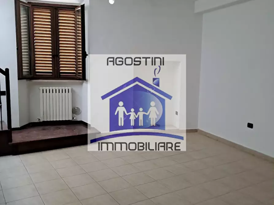 Immagine 20 di Appartamento in vendita  a Ascoli Piceno