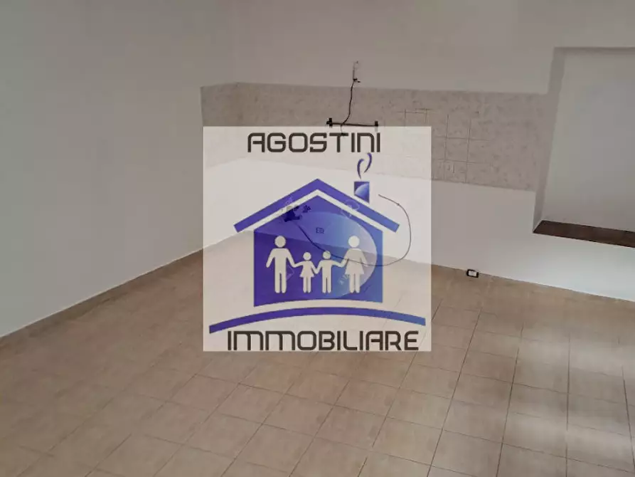 Immagine 24 di Appartamento in vendita  a Ascoli Piceno