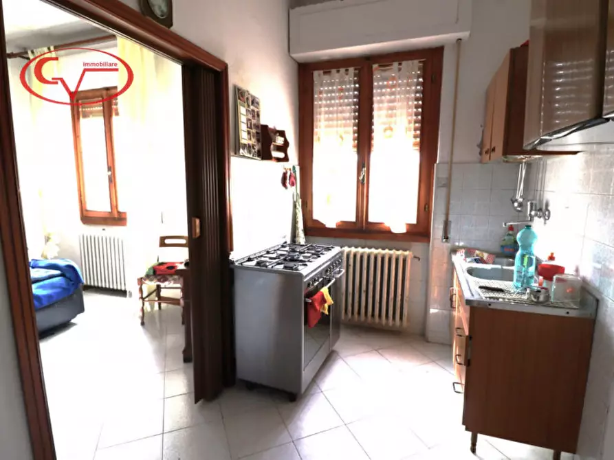 Immagine 9 di Casa indipendente in vendita  a Montevarchi