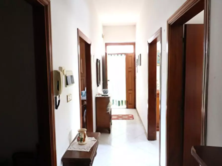 Immagine 11 di Casa indipendente in vendita  a Montevarchi